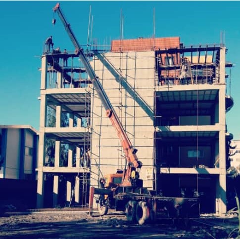 پشتیبانی در احداث برج